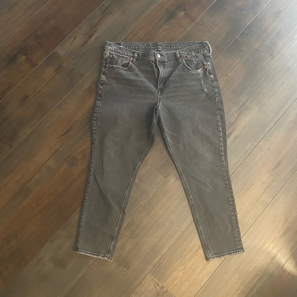 💖Pre-Love AE outfitters women’s Jeans💖